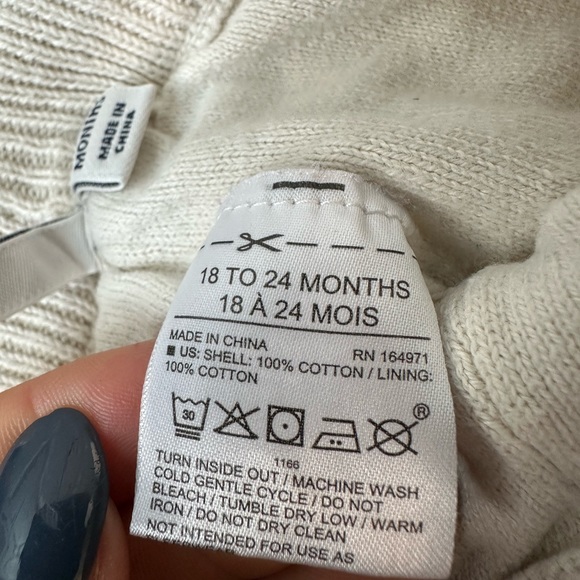 Janie and Jack Crochet Scalloped Hem Short Beige (Size 18-24 Months) - Picture 5 of 5